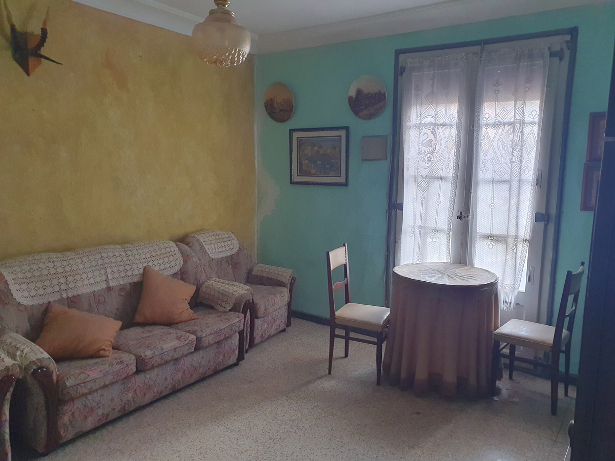 Salón de inmueble a reformar